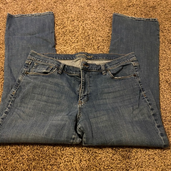 Old Navy Jeans - Picture 3 of 5
